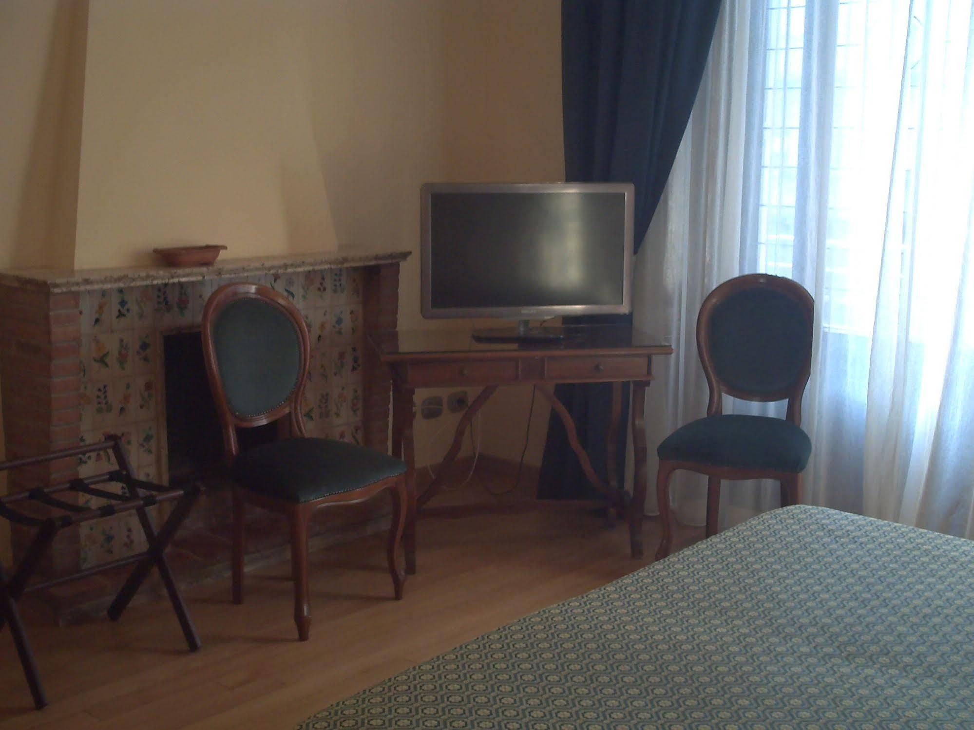 Hotel Annabella Roof Terrace Флоренция Экстерьер фото